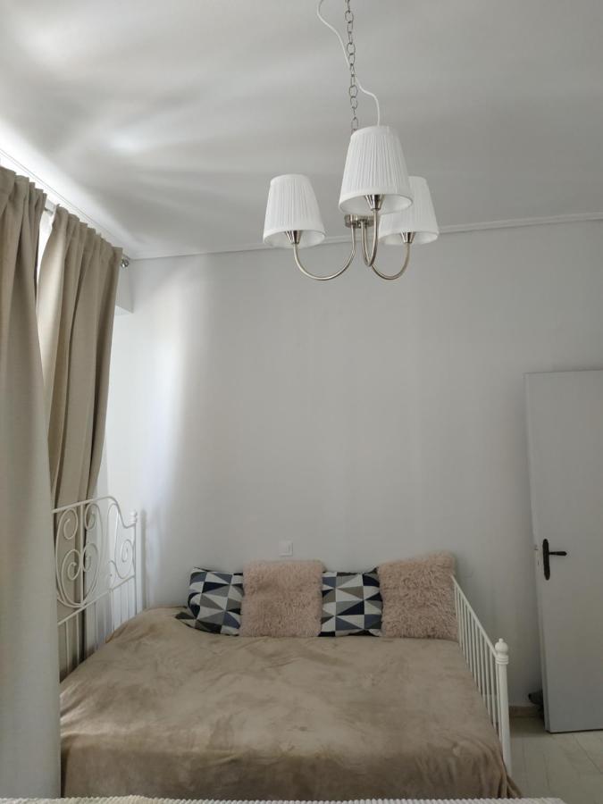 Pantheon Apartment Kalamata Exterior photo