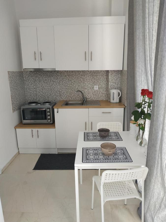 Pantheon Apartment Kalamata Exterior photo